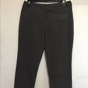 Woman’s Apt 9 Crop Trousers